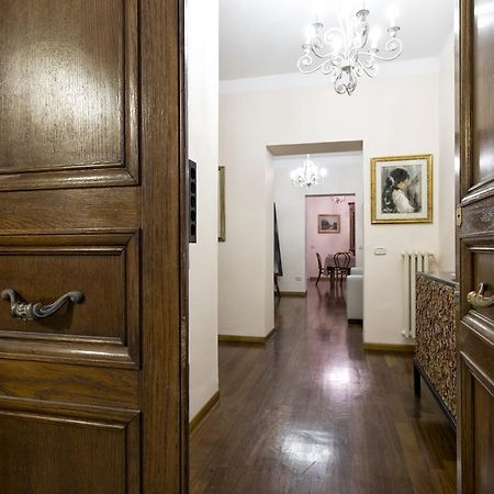 Fontana De Trevi Apartment Roma Phòng bức ảnh