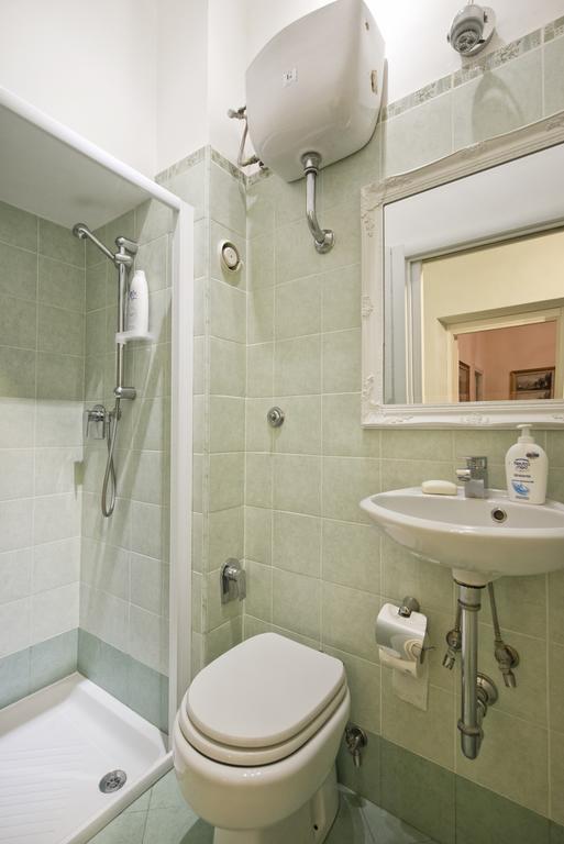 Fontana De Trevi Apartment Roma Phòng bức ảnh