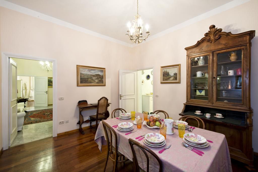 Fontana De Trevi Apartment Roma Phòng bức ảnh